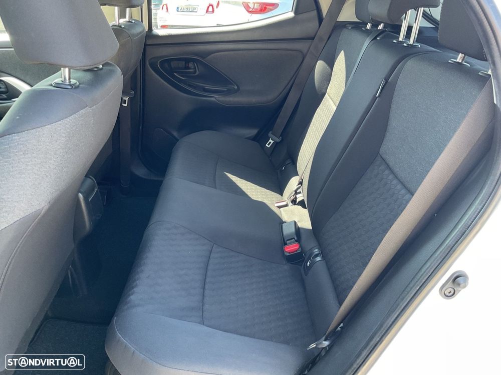 Toyota Yaris 1.5 HDF Exclusive - 37