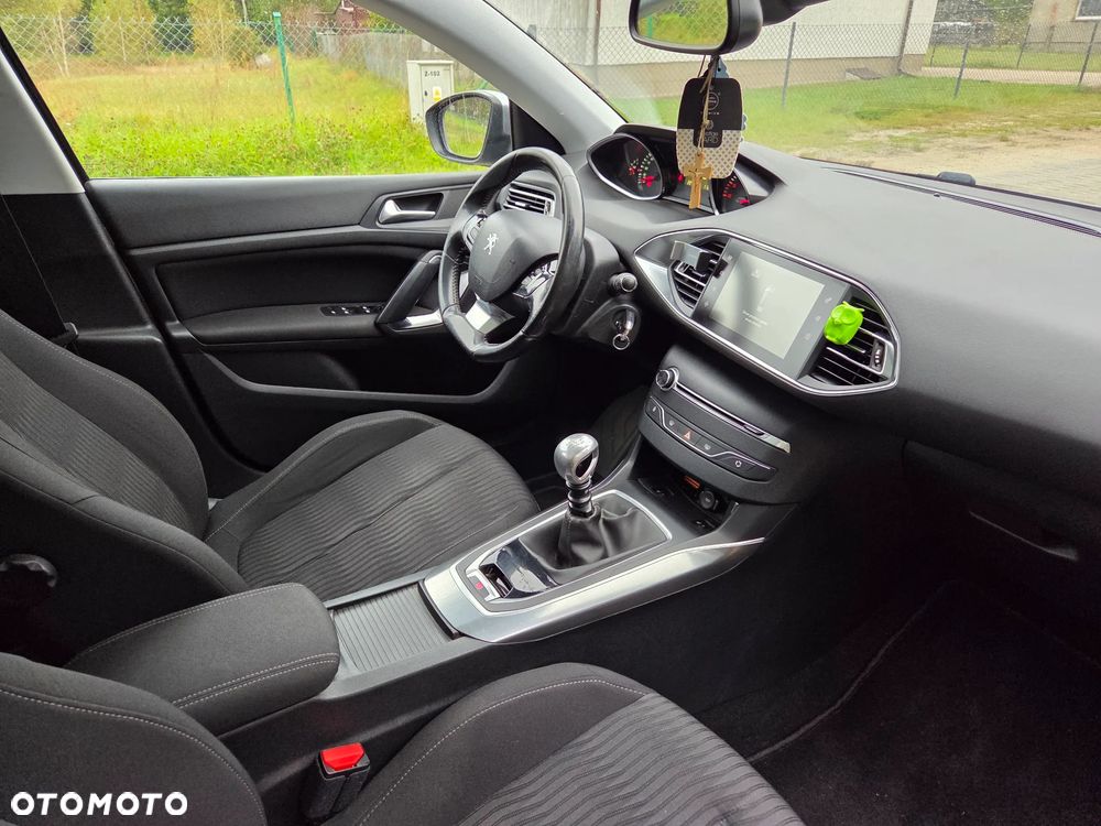 Peugeot 308 2.0 HDi Active - 22