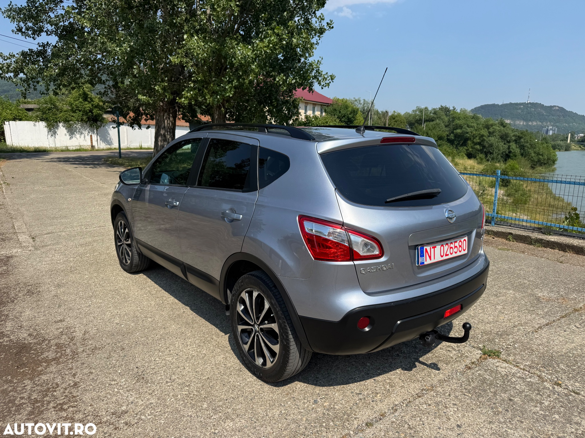 Nissan Qashqai 1.5 DCI TEKNA - 4
