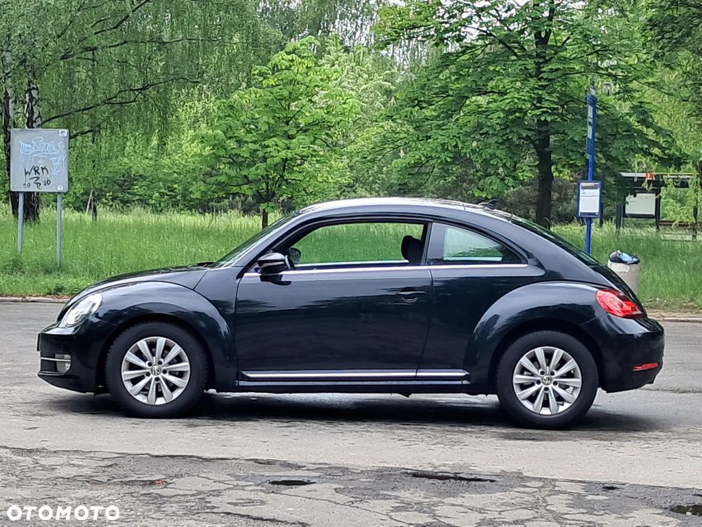 Volkswagen Beetle 1.6 TDI DPF Blue Motion Technologie Design - 1