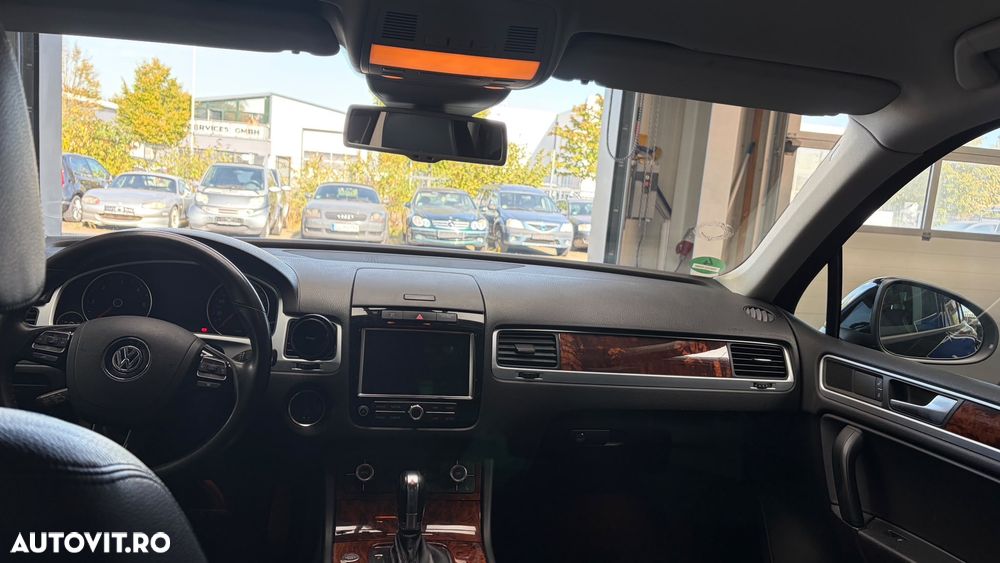 Volkswagen Touareg - 5