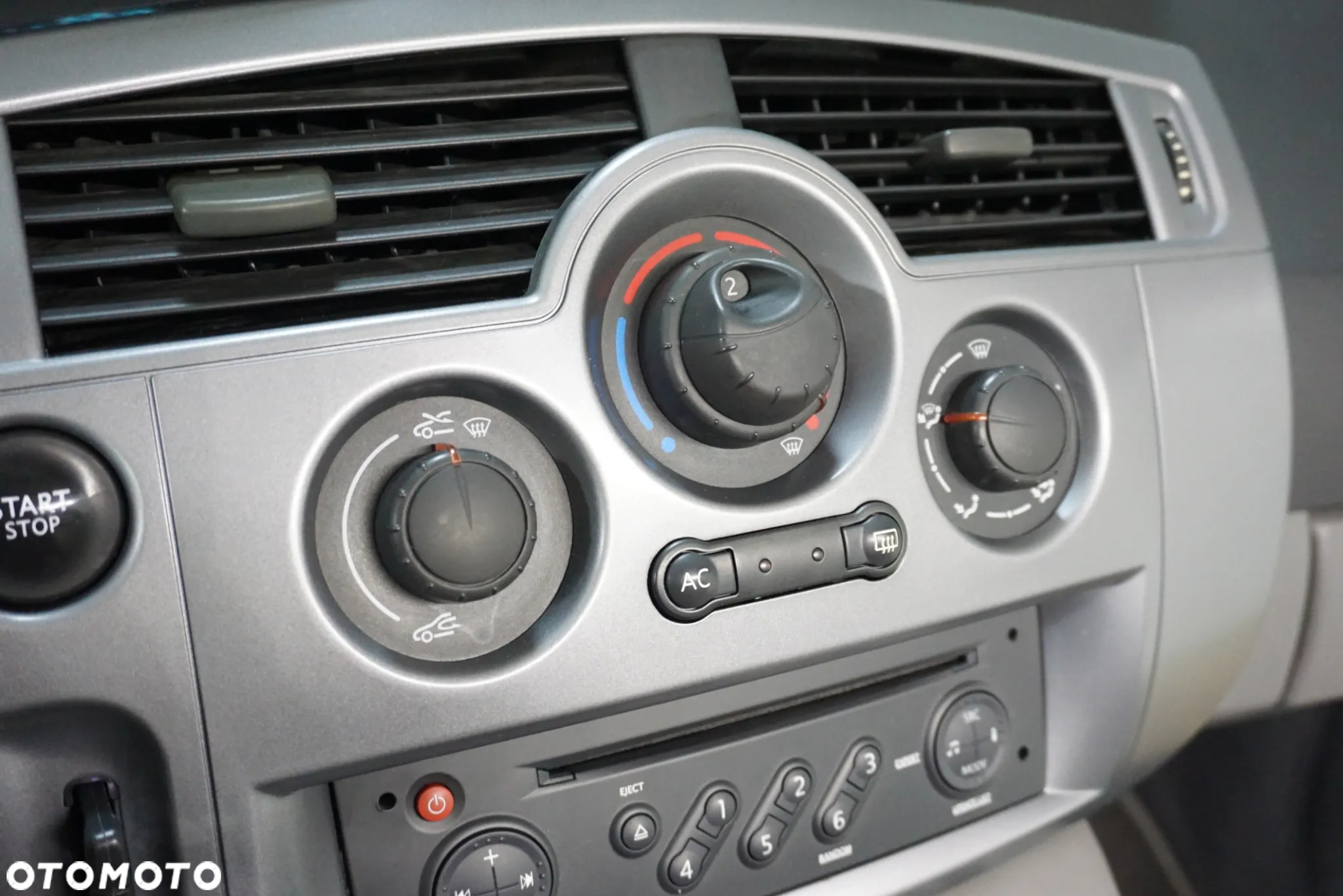 Renault Scenic - 30