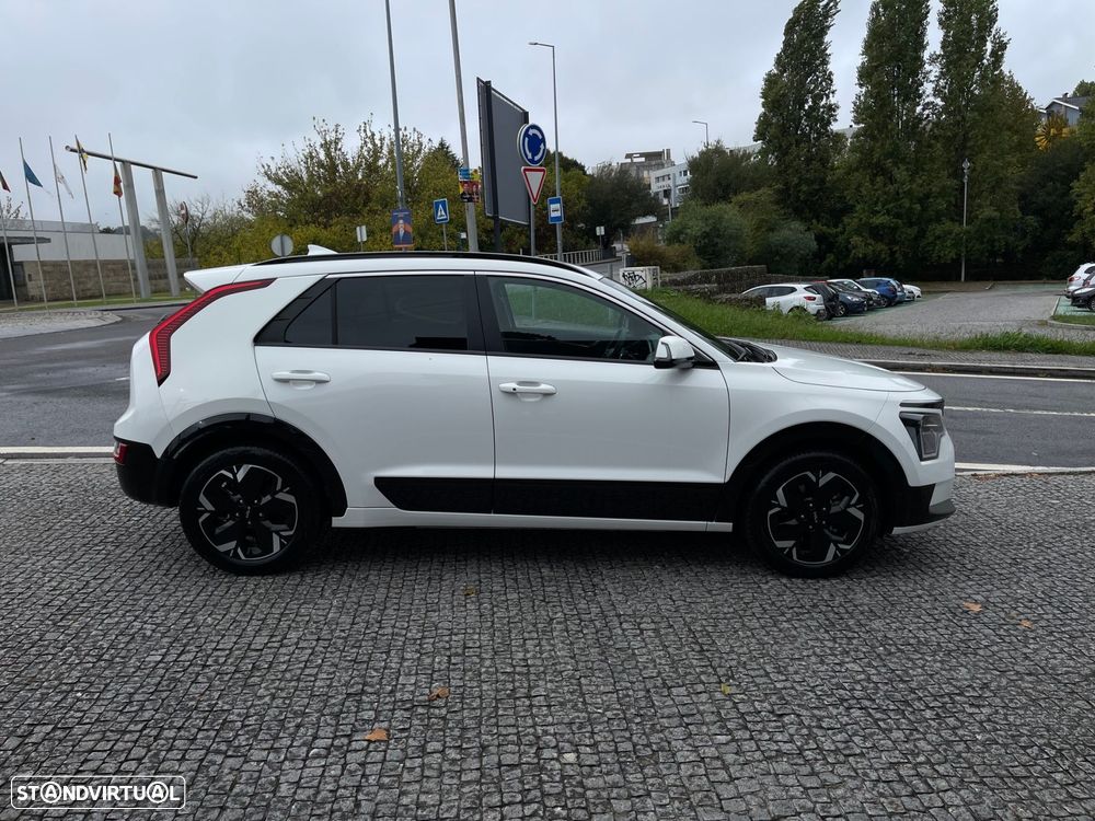 Kia Niro EV 64kWh Drive - 13