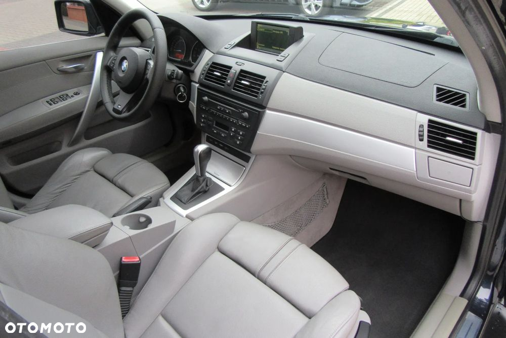 BMW X3 - 11