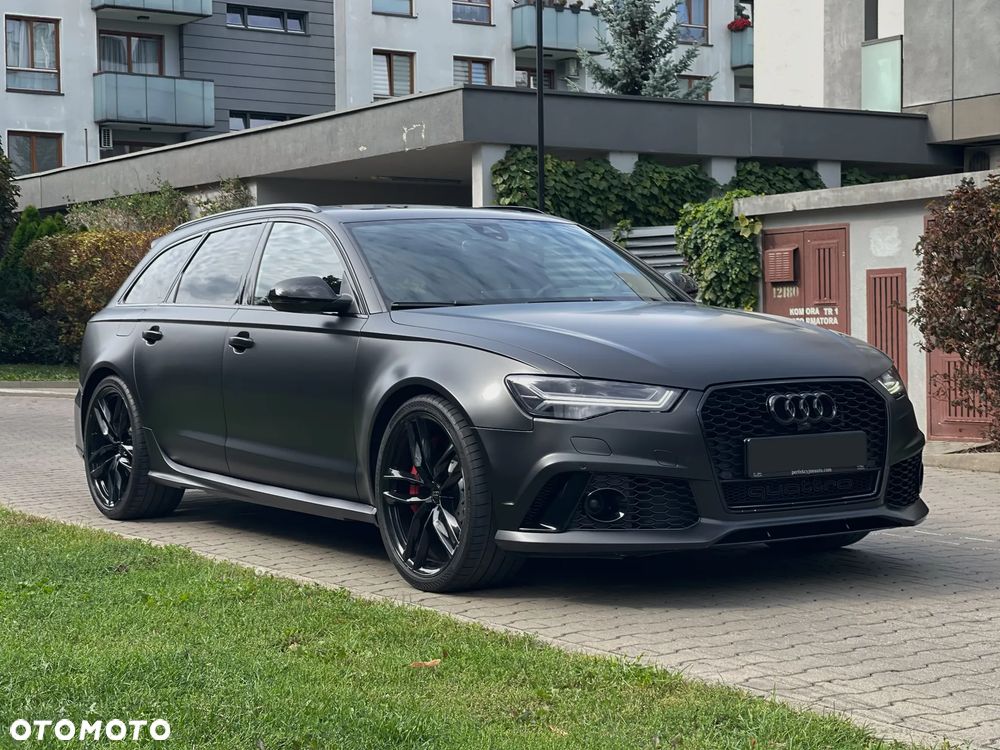 Audi RS6 Avant - 9