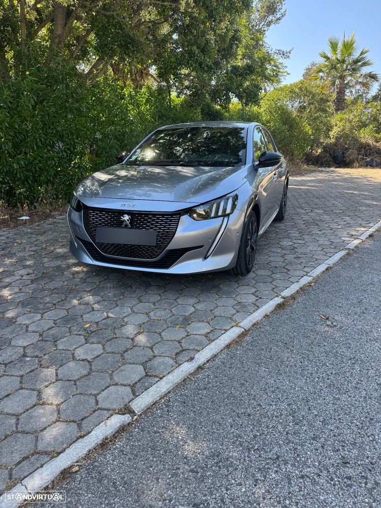 Peugeot 208 1.2 PureTech GT EAT8 - 3