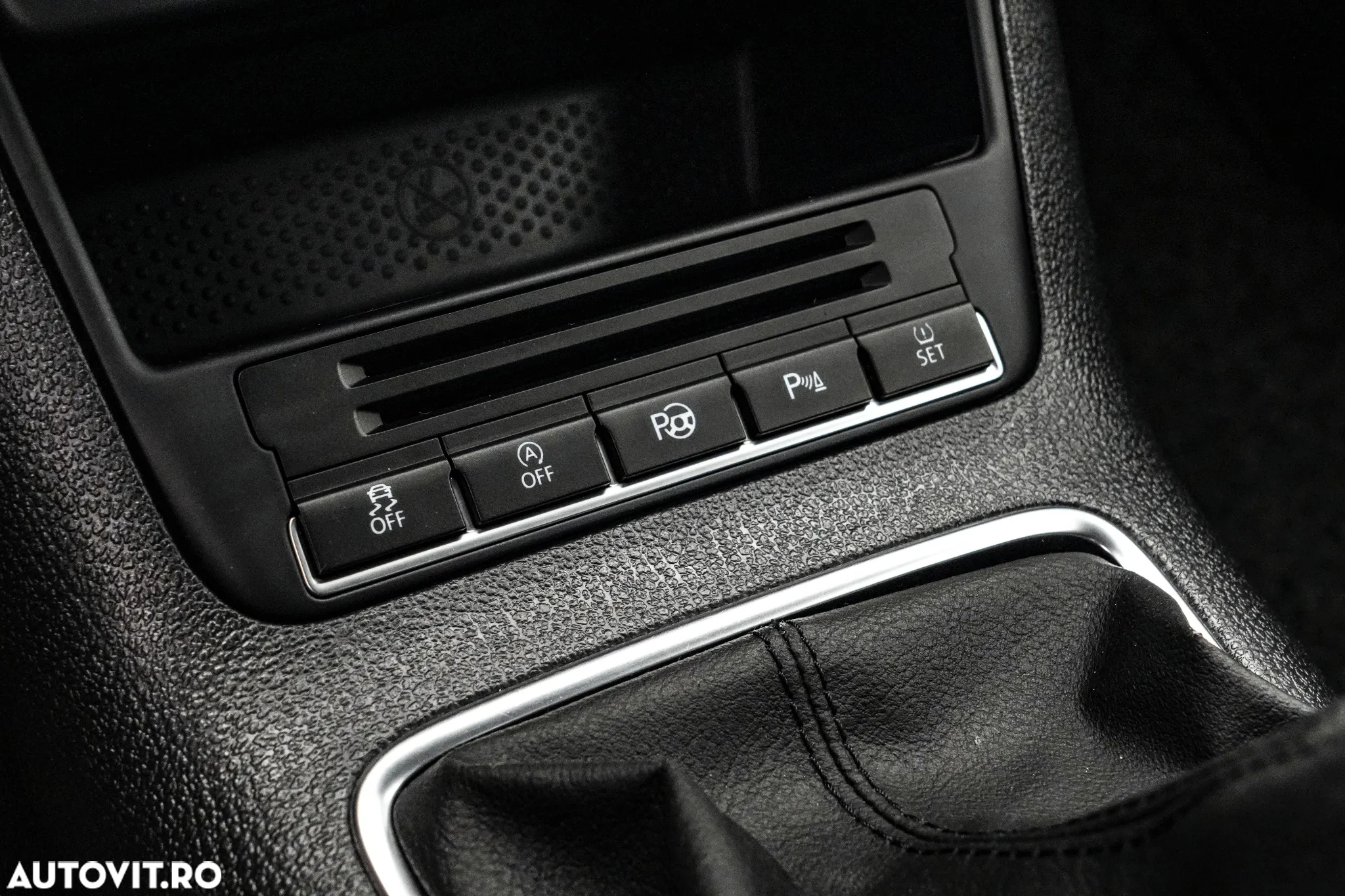 Volkswagen Tiguan - 19