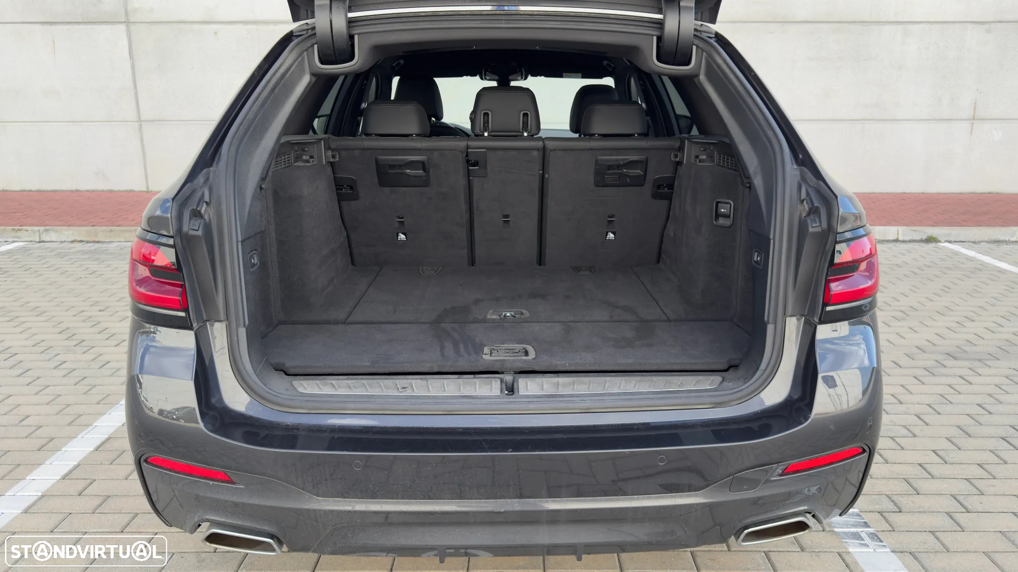 BMW 520 d Pack Desportivo M Auto - 19