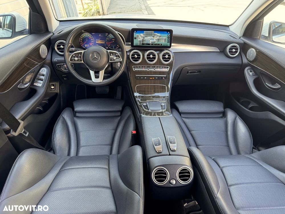 Mercedes-Benz GLC 220 d 4MATIC 9G-TRONIC - 2