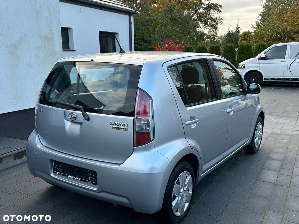 Daihatsu Sirion 1.3 - 5
