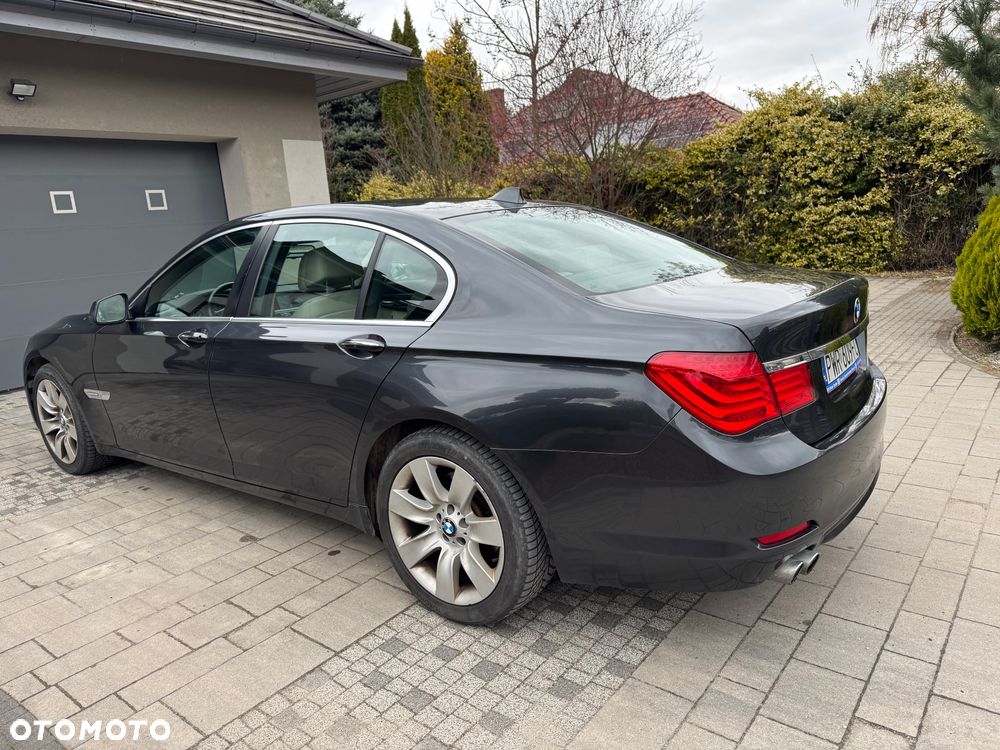 BMW Seria 7 730Ld - 3