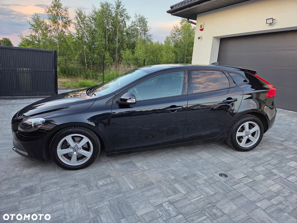 Volvo V40 D2 Powershift Kinetic - 16