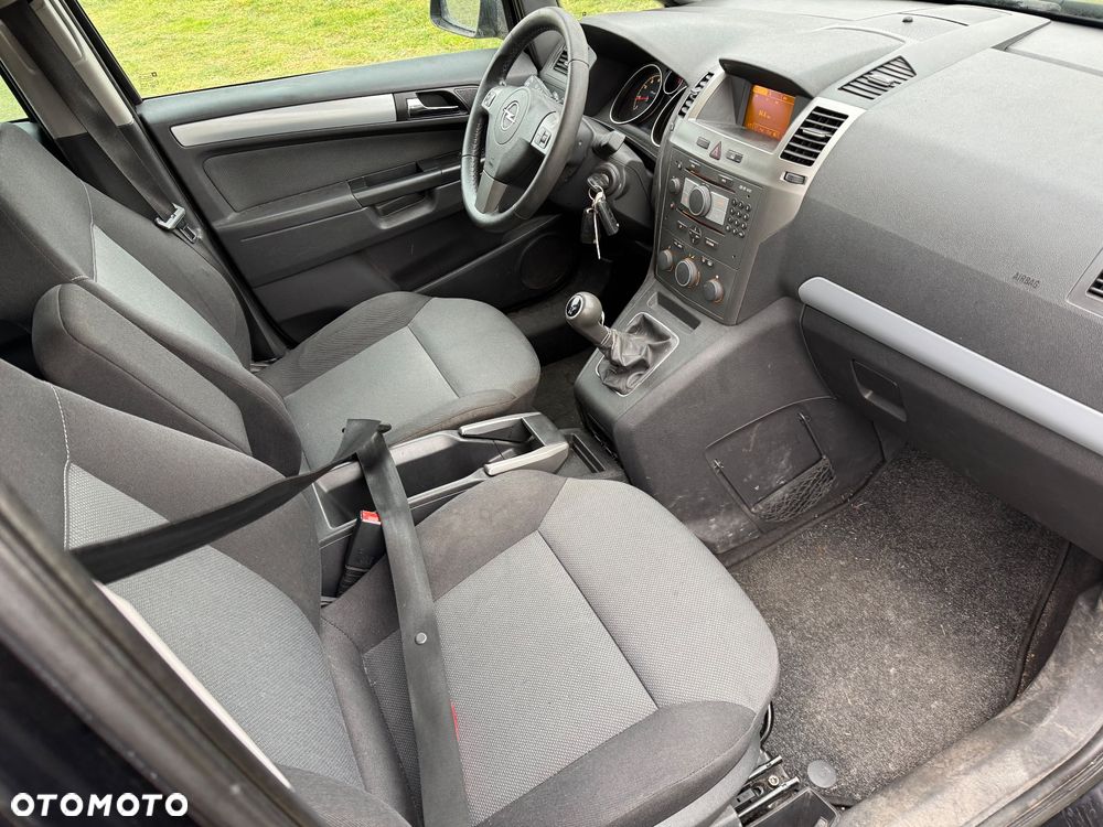 Opel Zafira - 5