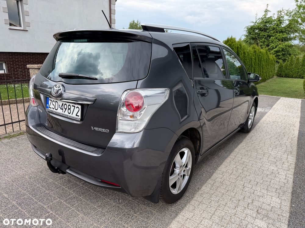 Toyota Verso 1.8 7-Sitzer Executive - 4