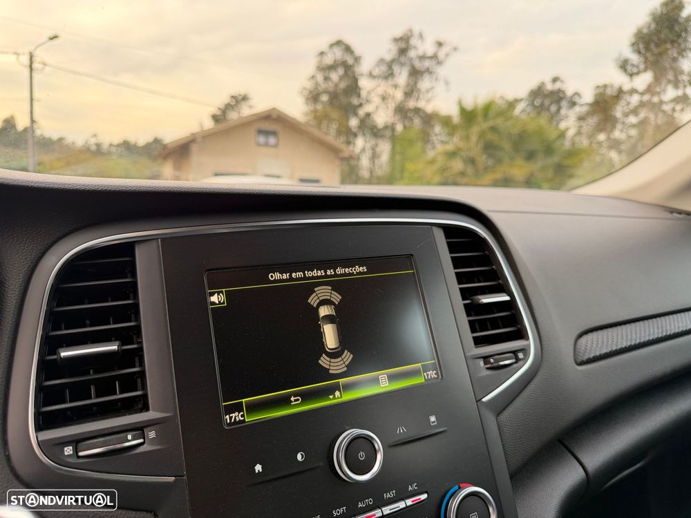 Renault Mégane 1.5 Blue dCi Zen - 15