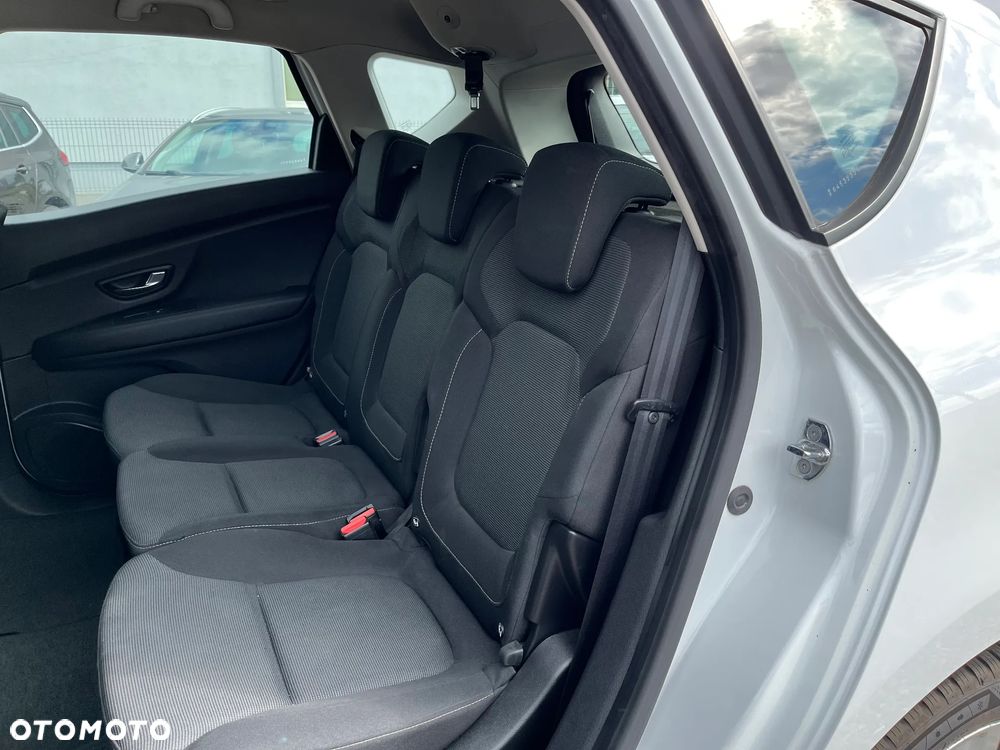Renault Scenic - 25