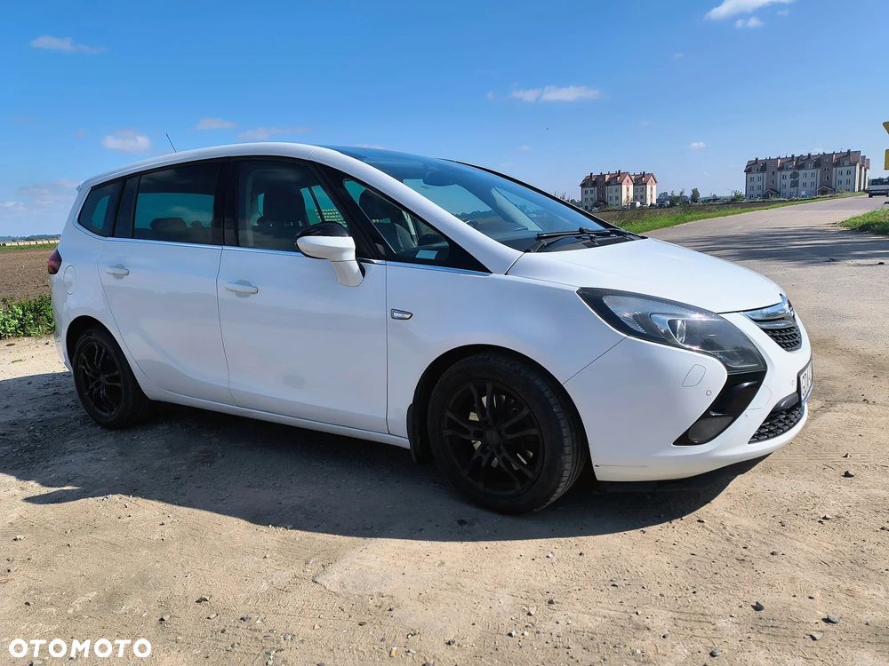 Opel Zafira 1.6 T SIDI Cosmo S&S - 1