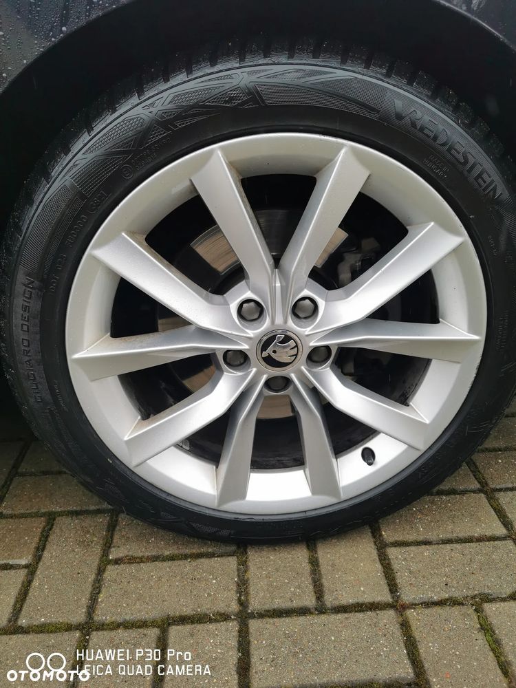 Skoda Superb 2.0 TDI 4x4 Style DSG - 7