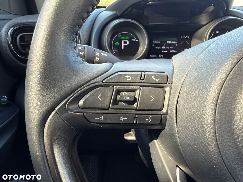 Toyota Yaris Cross Hybrid 1.5 Comfort - 12