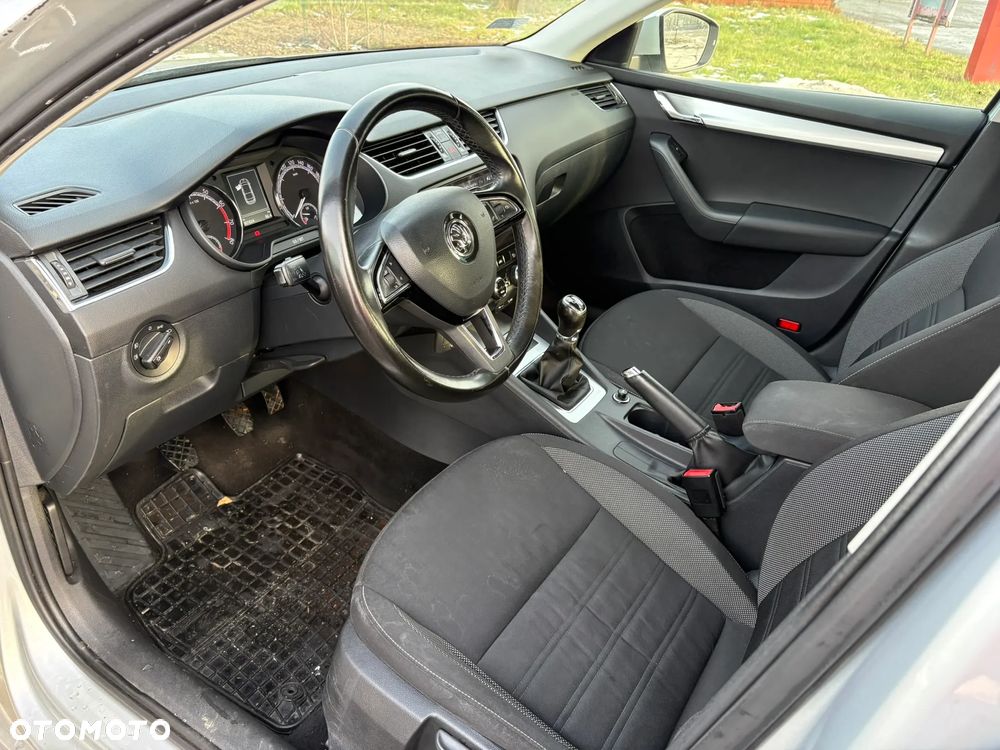 Skoda Octavia 1.5 TSI ACT Business - 9