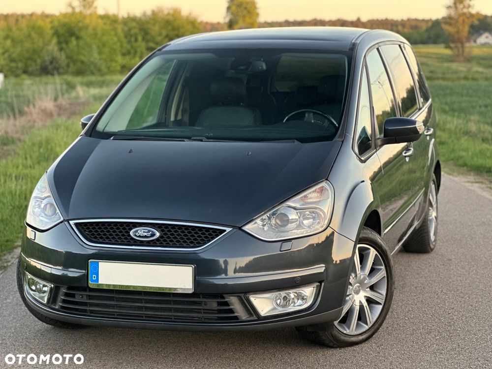Ford Galaxy - 11