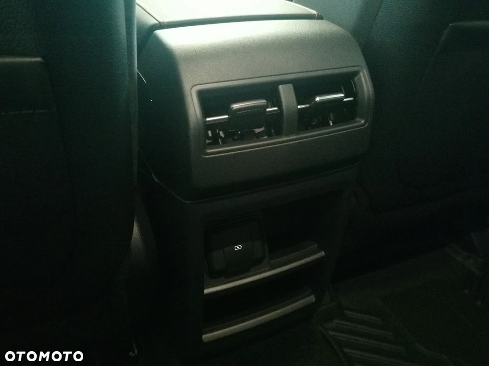 SsangYong/KGM Torres 1.5 T-GDI HEV e-DHT Adventure - 11