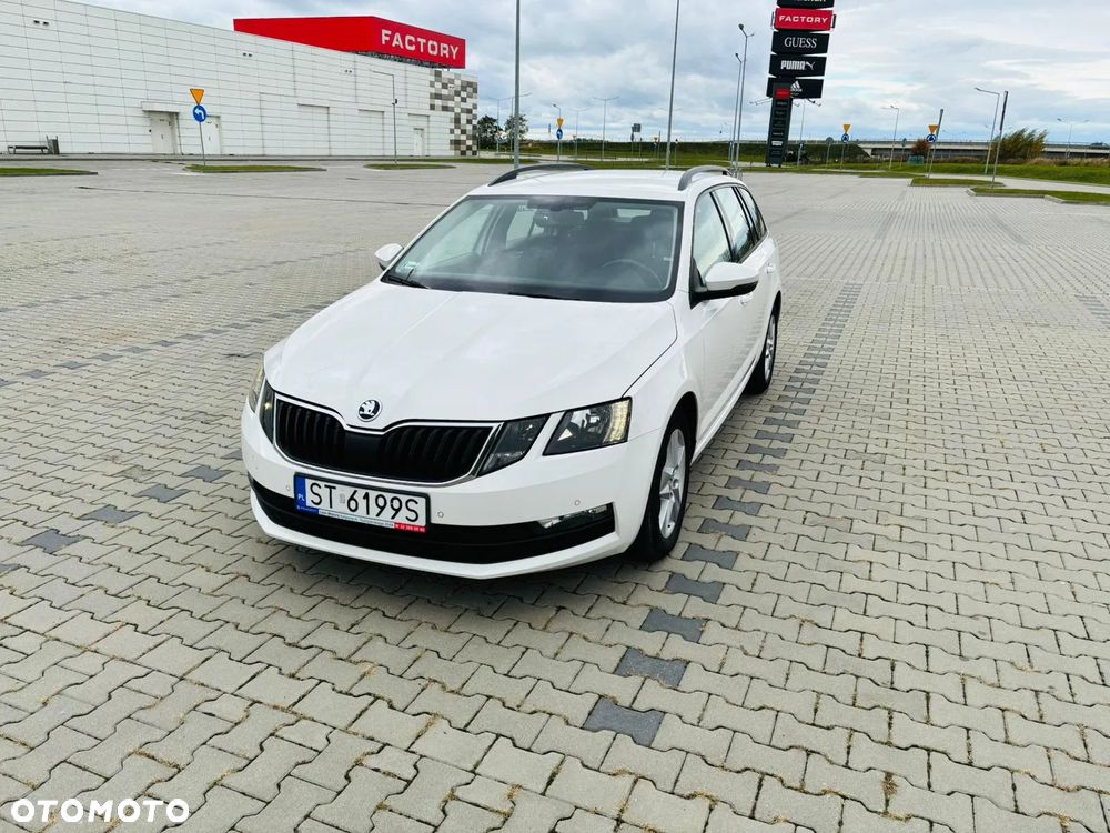 Skoda Octavia 1.6 TDI Ambition - 6