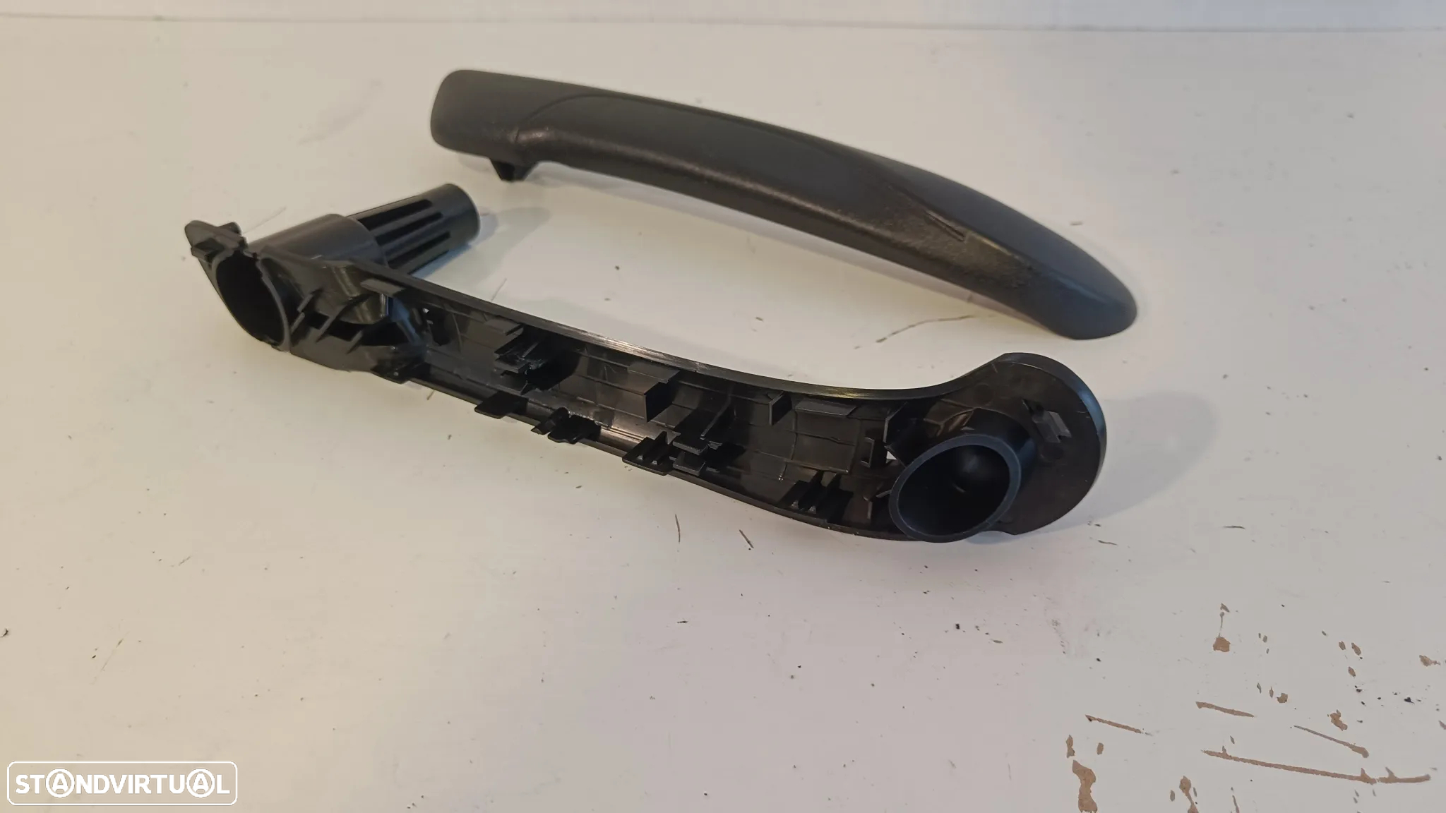 Puxador punho interior esquerdo / direito Renault Kangoo 2013 a 2021( novo) - 2