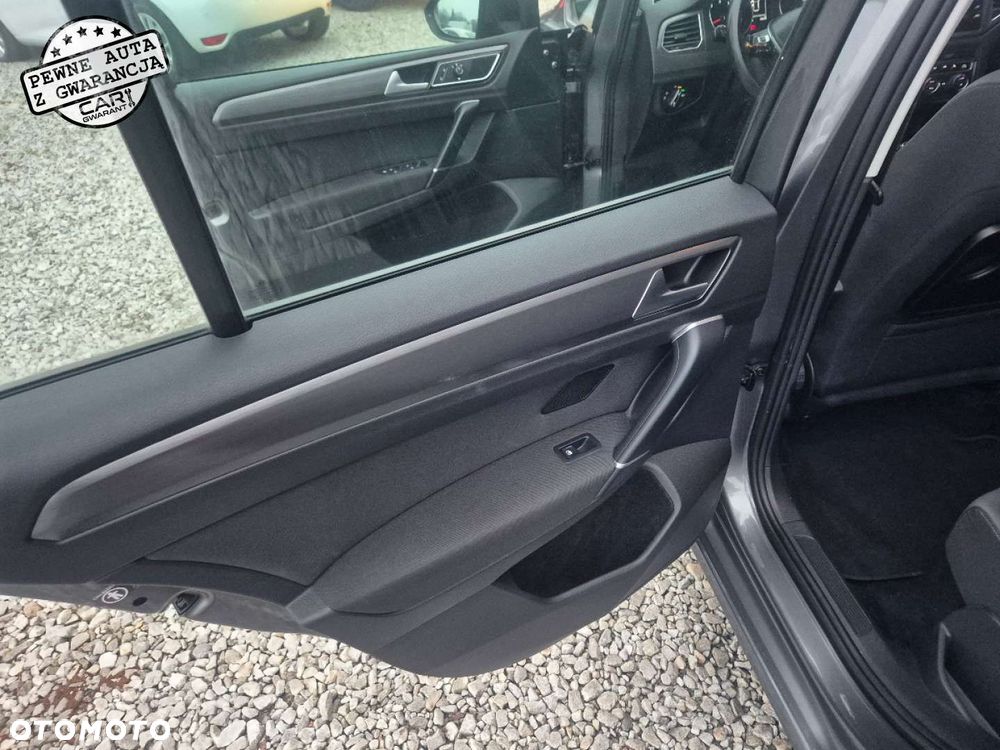 Volkswagen Golf Sportsvan - 14