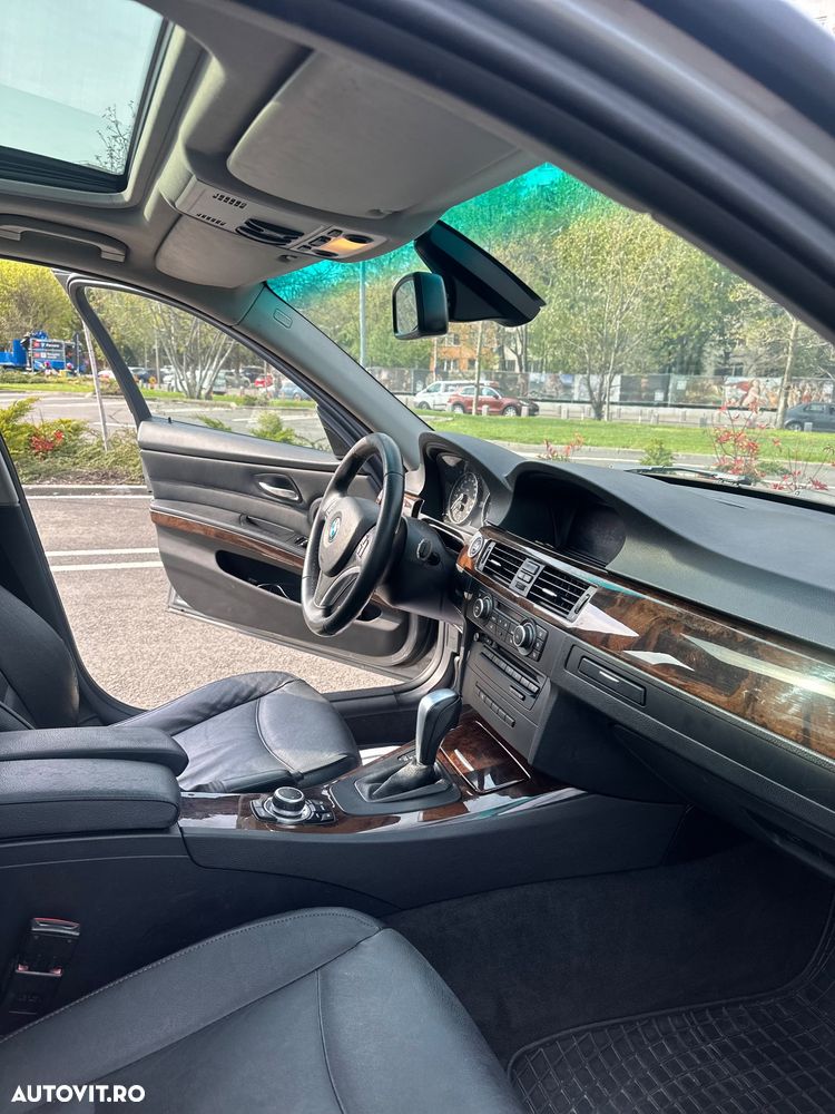 BMW Seria 3 320d DPF Aut. - 15