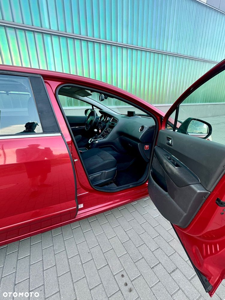 Peugeot 5008 1.6 Premium - 15
