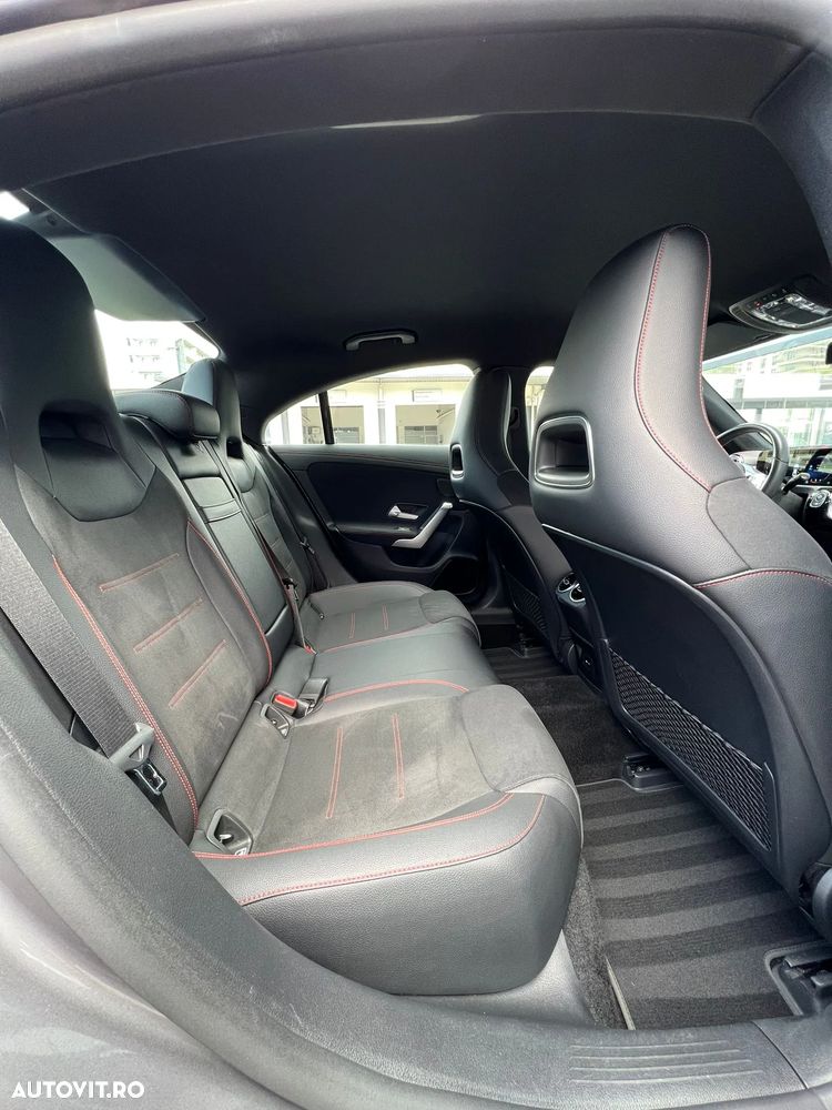 Mercedes-Benz CLA 200 - 13