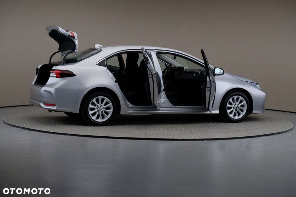 Toyota Corolla - 6