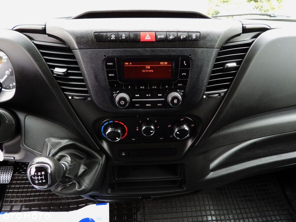 Iveco DAILY 35S18 PLANDEKA WINDA 8 PALET WEBASTO TEMPOMAT KLIMATYZACJA  180KM - 35