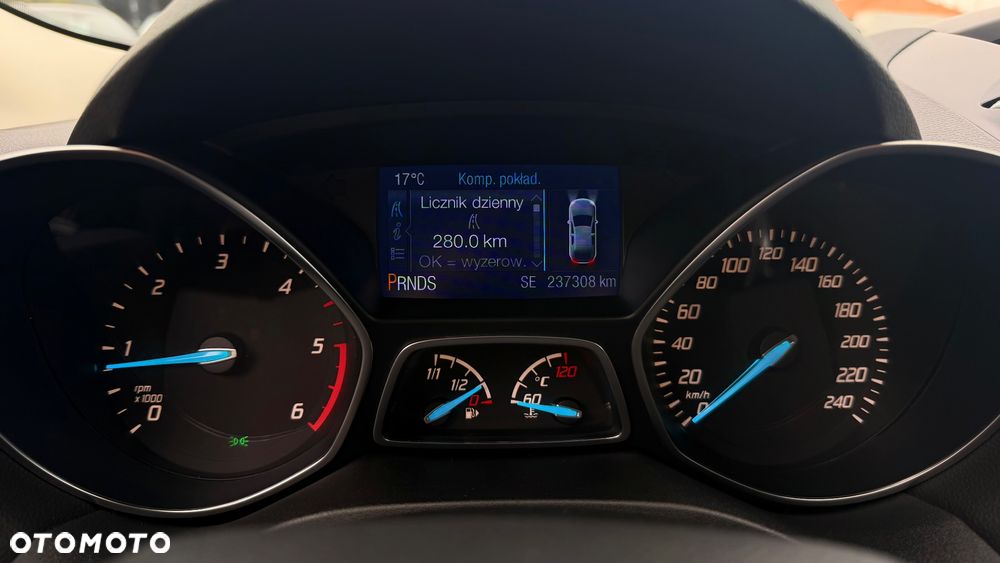 Ford Kuga 2.0 TDCi 4x4 SYNC - 11
