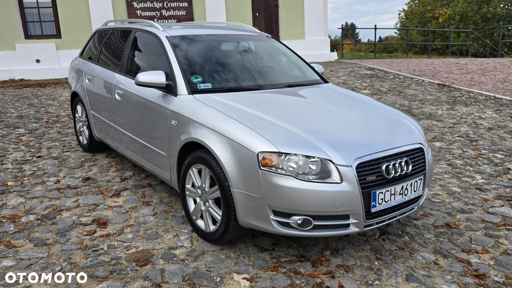 Audi A4 Avant - 9