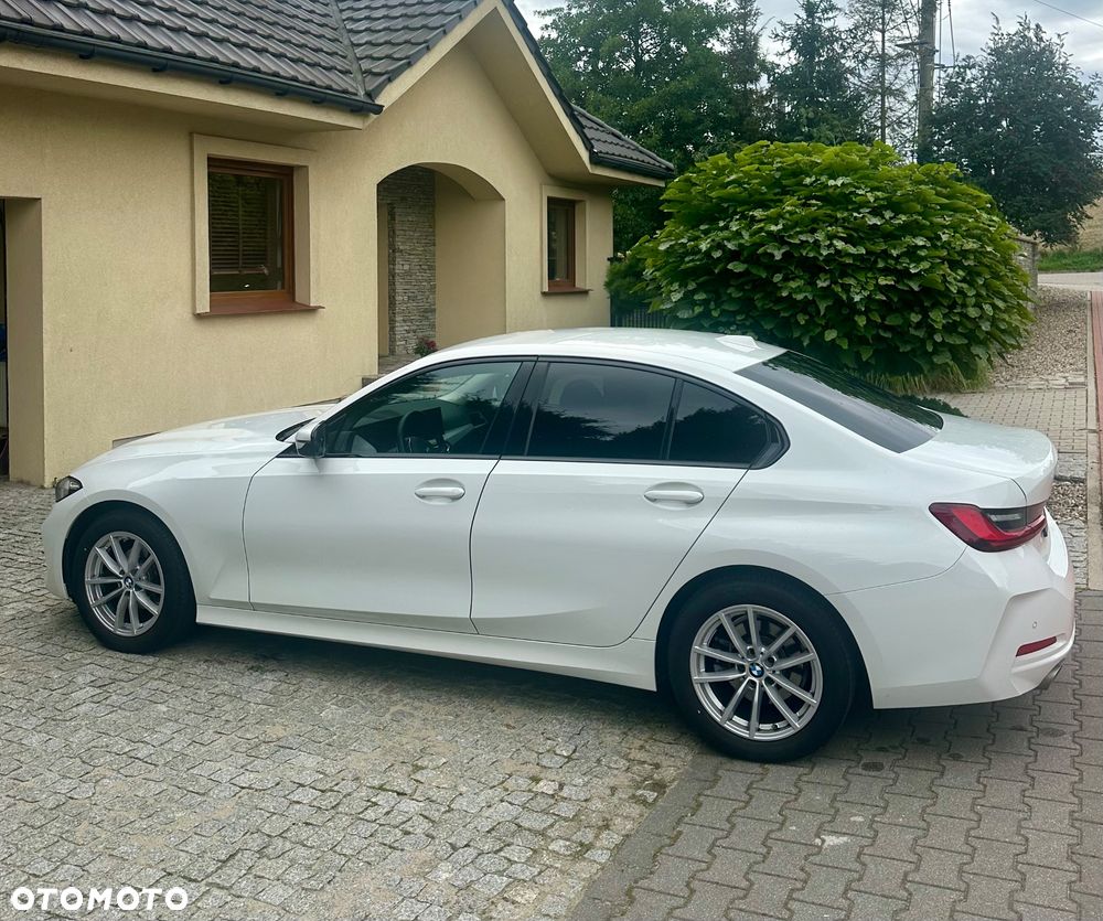 BMW Seria 3 318i M Sport - 1