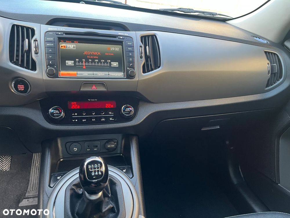 Kia Sportage 2.0 CRDI 4WD Dream-Team Edition - 10