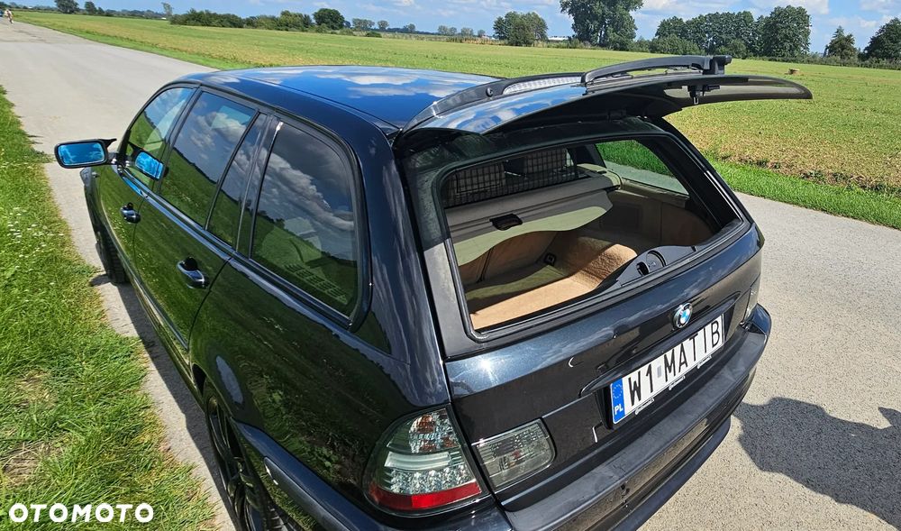 BMW Seria 3 330ix - 15