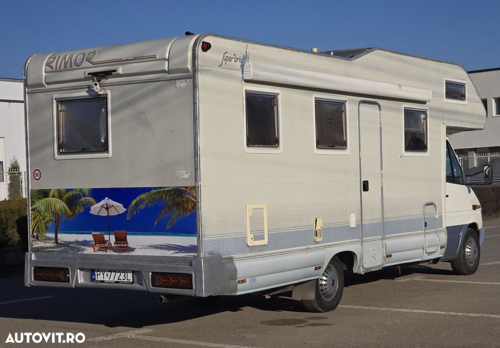 Mercedes-Benz Sprinter - 3