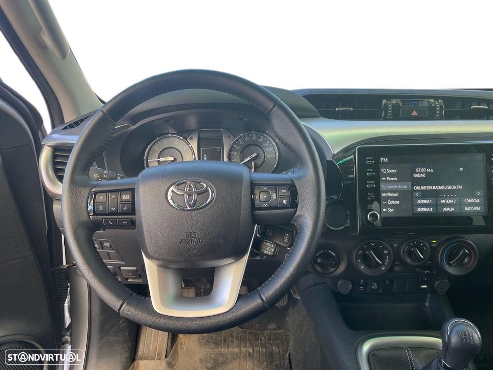 Toyota Hilux 2.4 D-4D 4WD Trial - 10