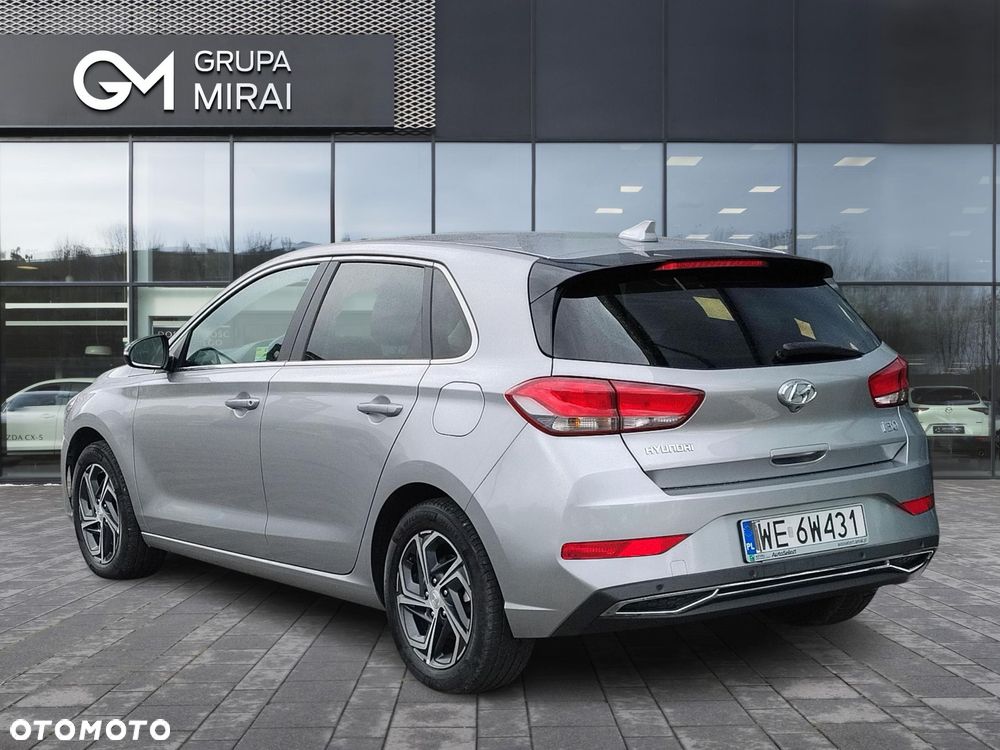 Hyundai i30 1.5 DPI Smart - 3