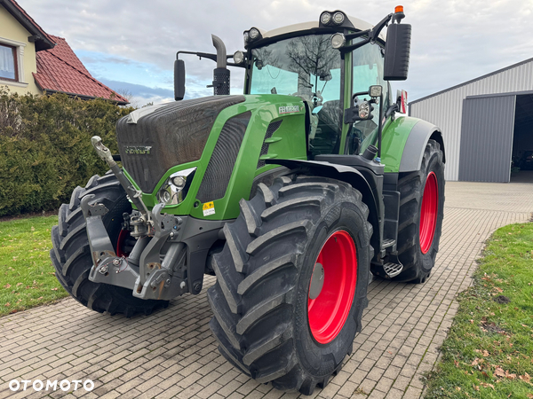 Fendt 828 Vario S4 Profi Plus