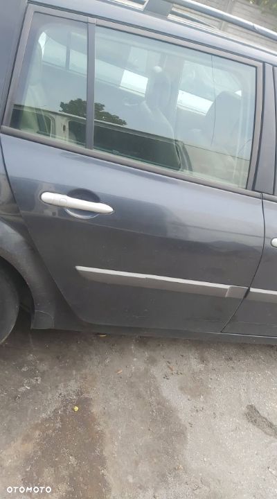 RENAULT MEGANE ii 1,9 dci rozrusznik - 8