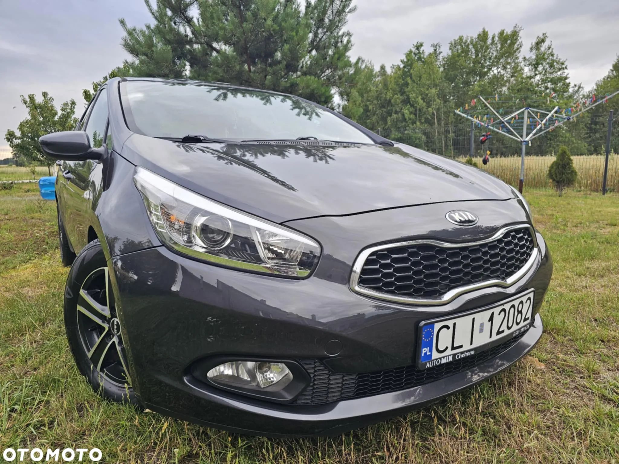 Kia Ceed 1.6 CRDi 128 Dream Team Edition - 1