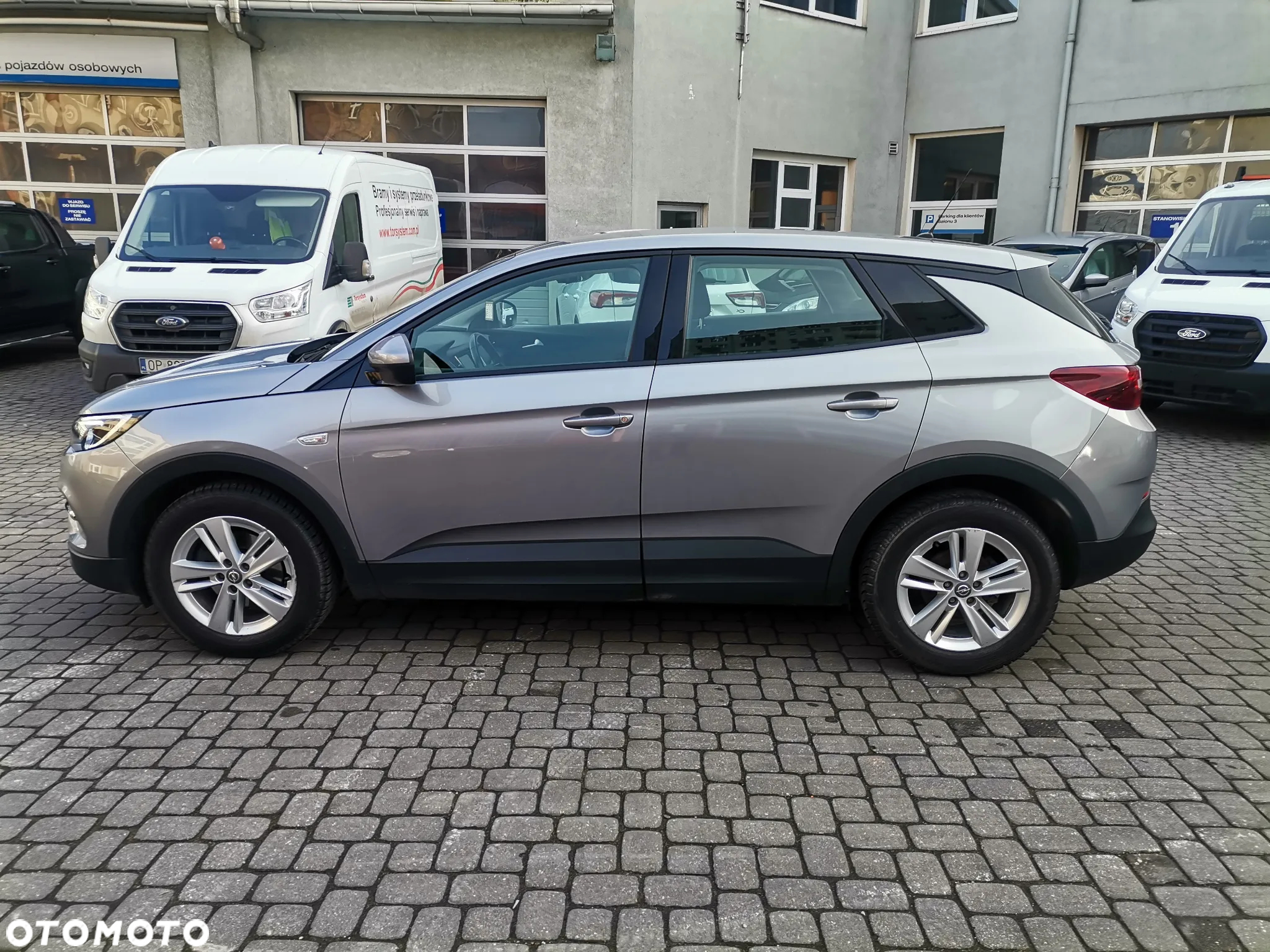 Opel Grandland X 1.2 T GPF Enjoy S&S - 5