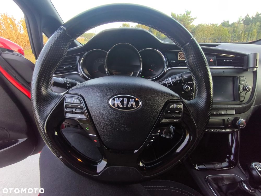 Kia Ceed Cee'd 1.6 CRDi GT Line - 14