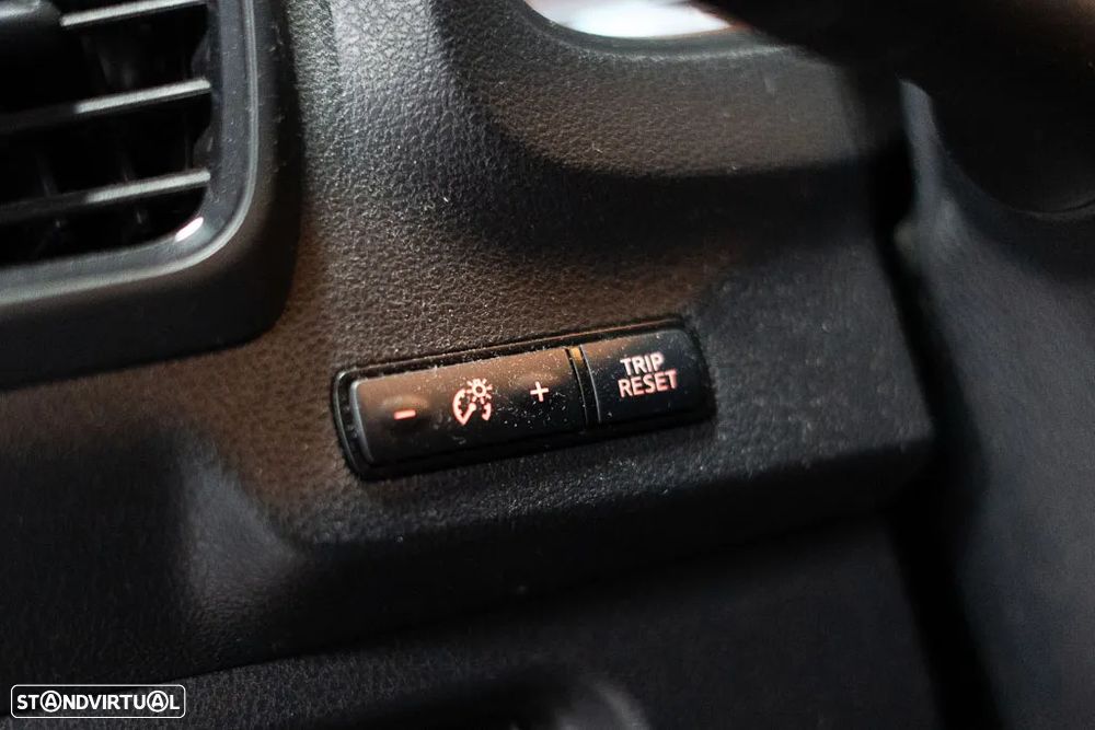 Nissan Leaf N-Connecta - 21