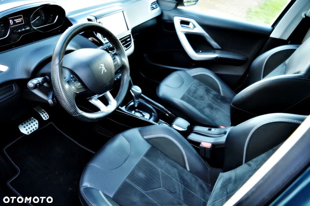 Peugeot 2008 PureTech 110 GPF Stop&Start EAT6 Crossway - 25