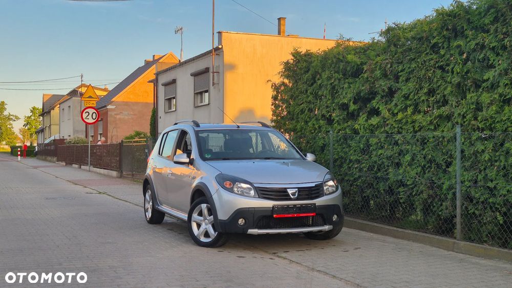 Dacia Sandero Stepway 1.6 - 2